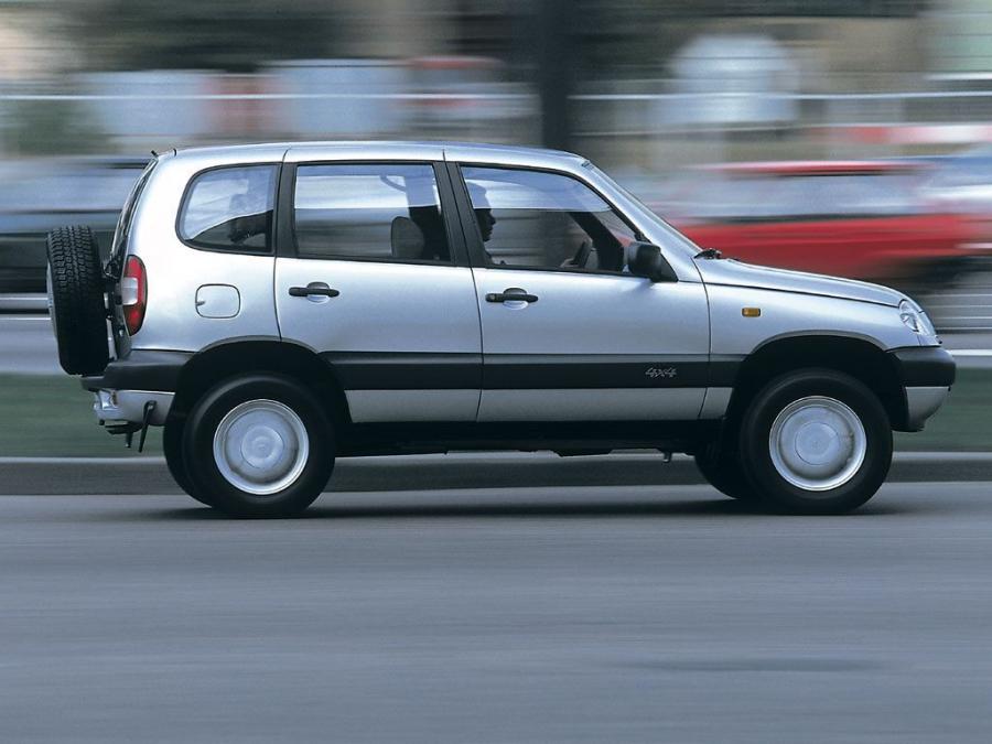  Chevrolet Niva 2002 года  (фото 13 из 16)